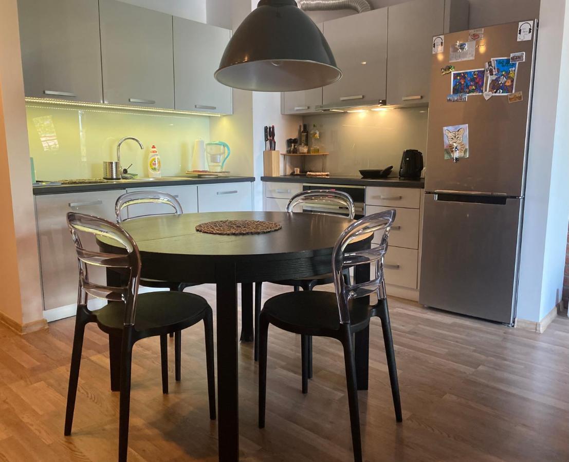 Dyrekcyjna Apartment 弗罗茨瓦夫 外观 照片