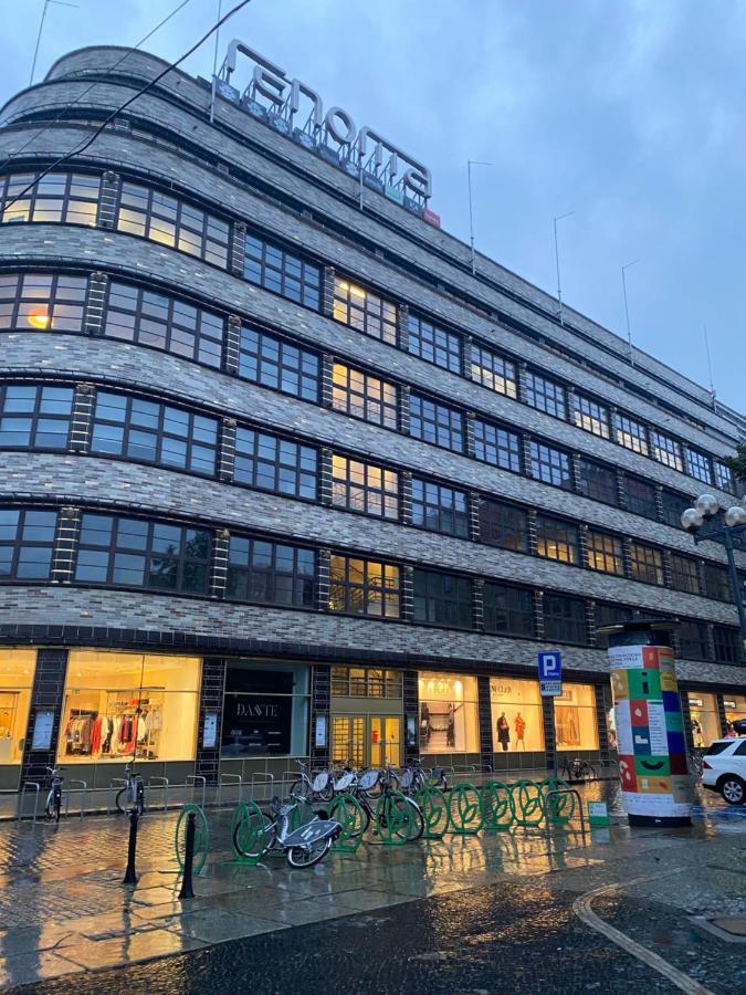 Dyrekcyjna Apartment 弗罗茨瓦夫 外观 照片